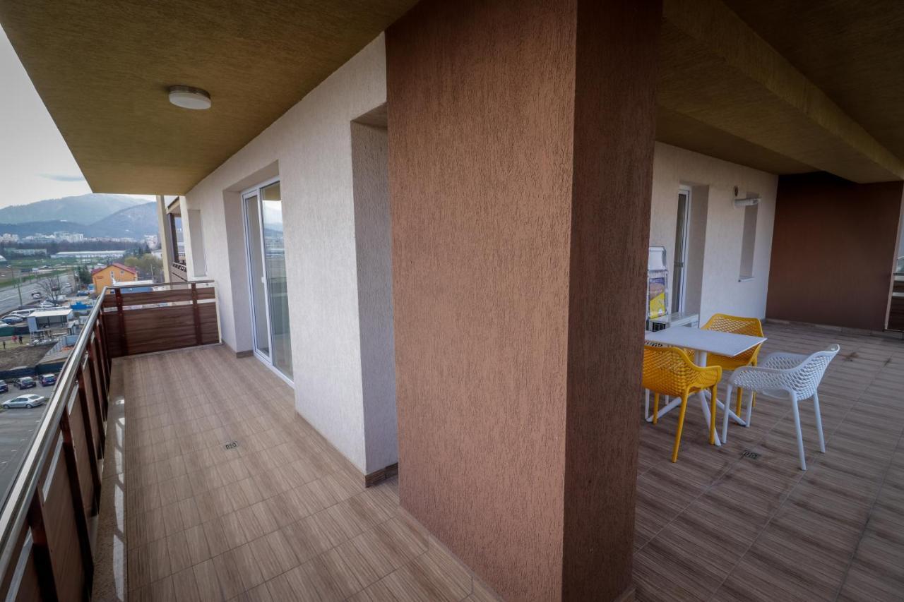 Lux Green Apartament 2 Apartamento Braşov Exterior foto